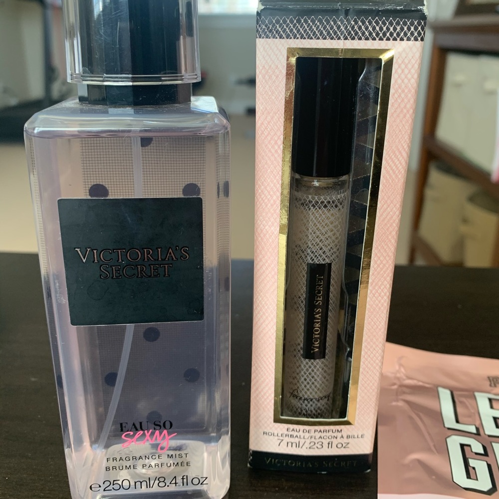 NWT Victoria’s Secret mist rollerball